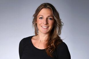 Porträt von Melanie Schweizer